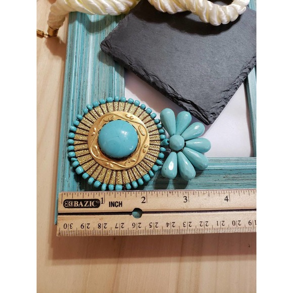 Blue Beaded Floral Brooch Retro Style Upcycled - Picture 3 of 3